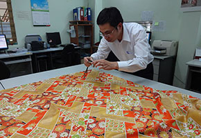 ベトナム高級手縫い仕立て着物の33年 KIMONO E JAPAN