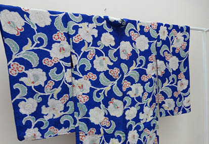 ベトナム高級手縫い仕立て着物の33年 KIMONO E JAPAN